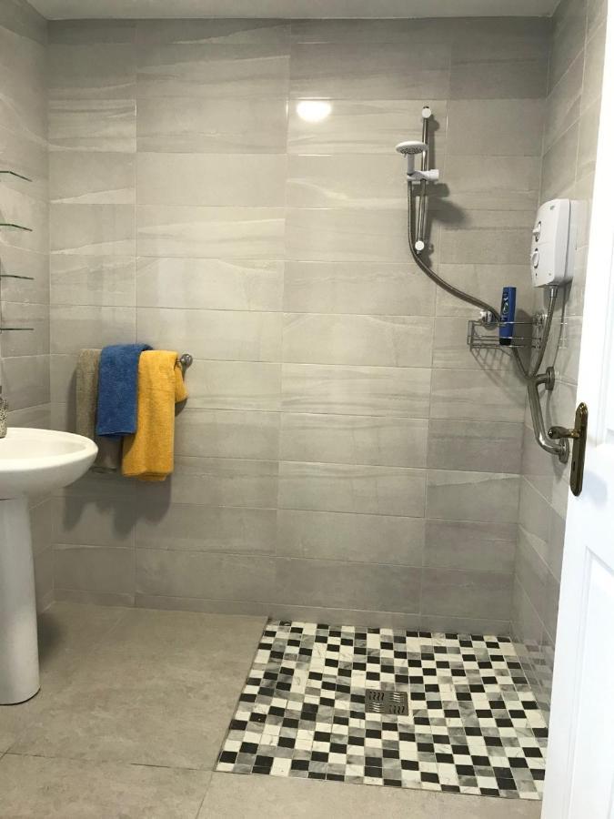 Carney Apartment Ardara Luaran gambar